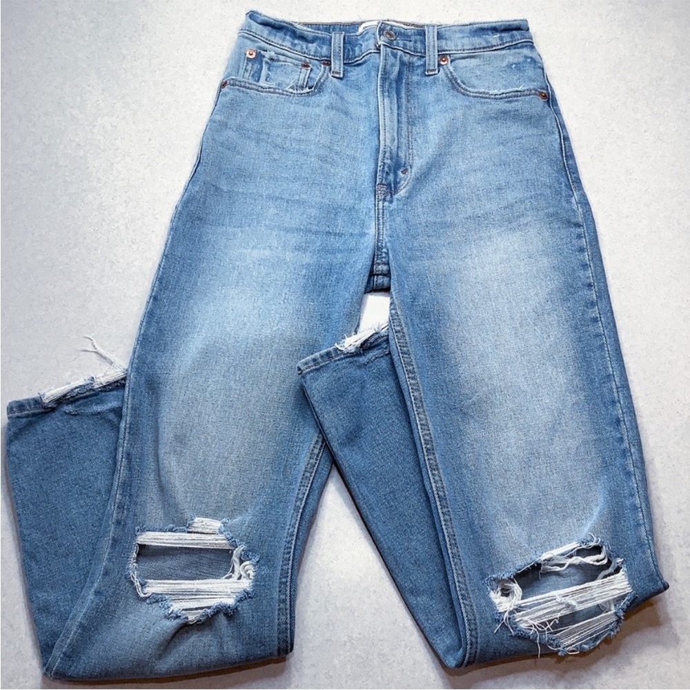 Abercrombie size 26R ultra high rise ankle straight jeans